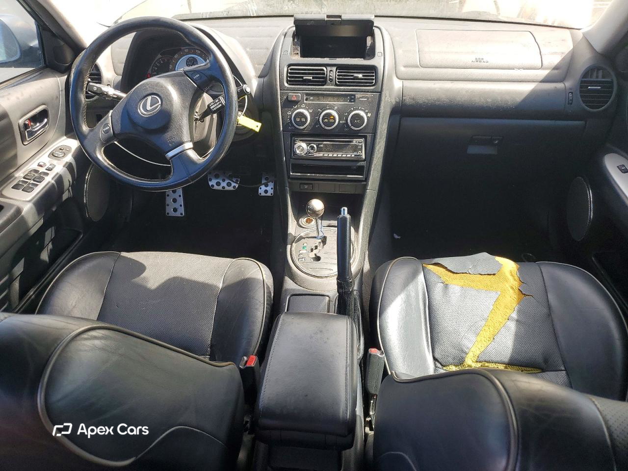 Lexus IS 2004