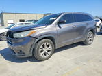 Toyota Highlander 2015