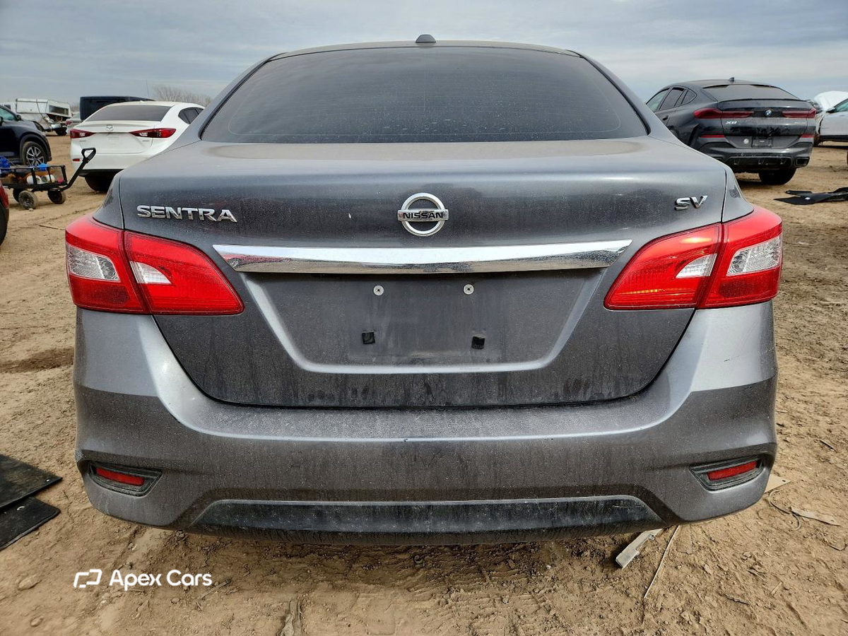 Nissan Sentra 2018