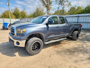 Toyota Tundra 2010 - Image 1 of 12