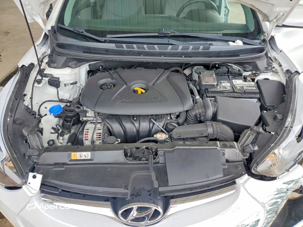 Hyundai Elantra 2016