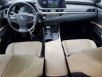 Lexus ES 2021