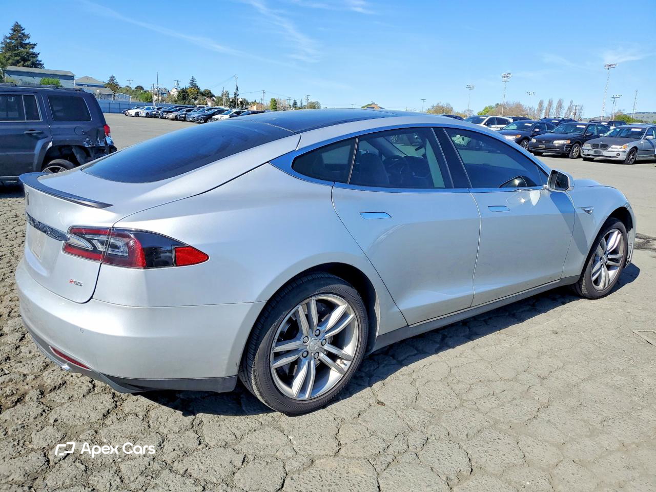 Tesla Model S 2013