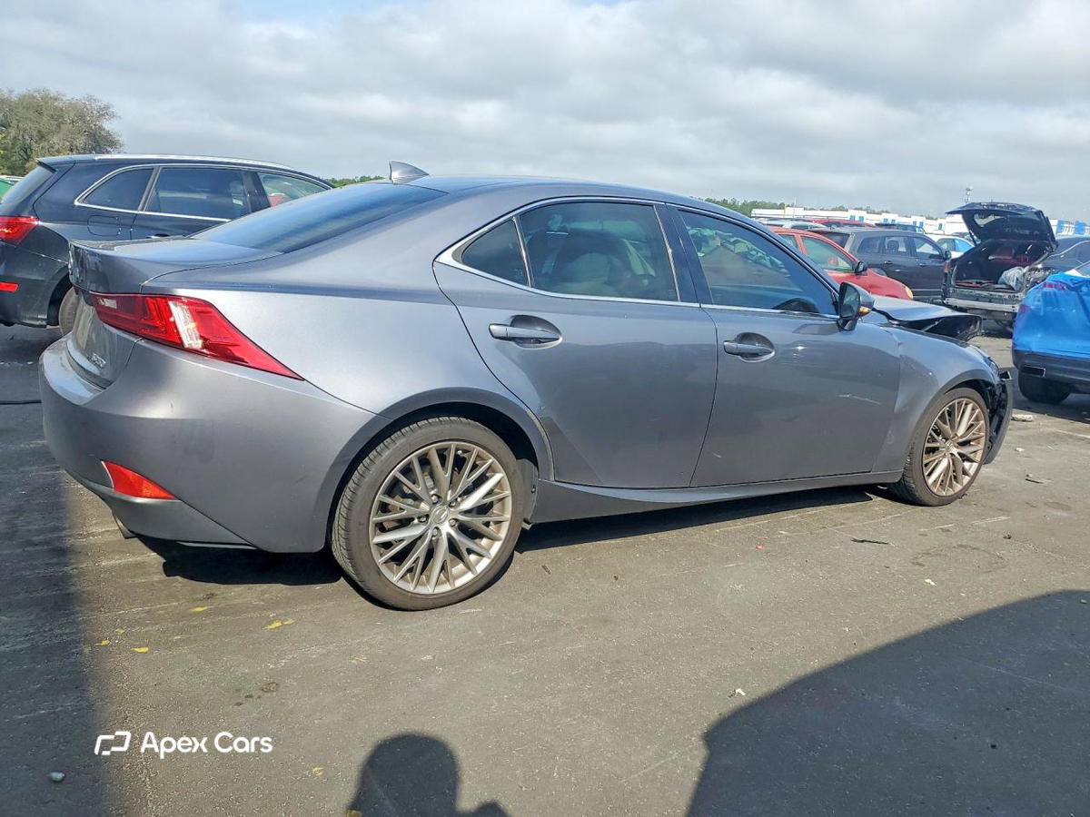 Lexus IS 2014