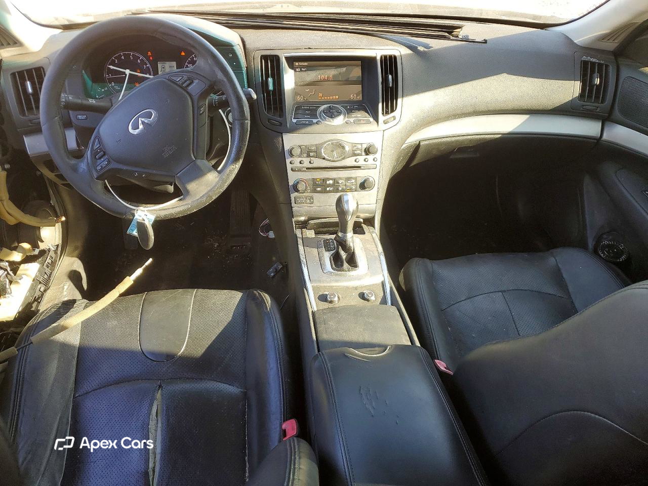 Infiniti G 2010
