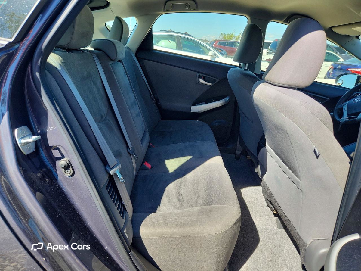 Toyota Prius 2015