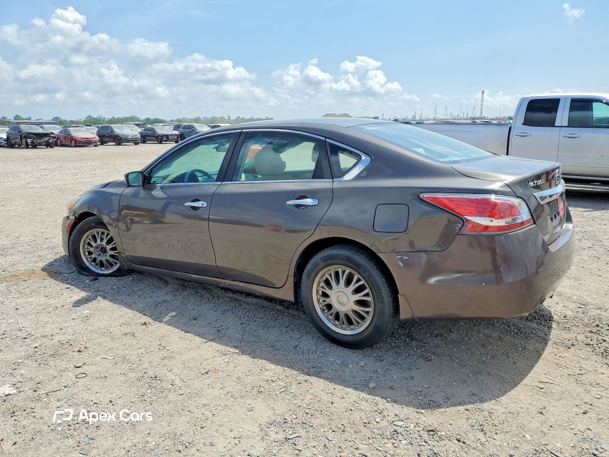Nissan Altima 2015