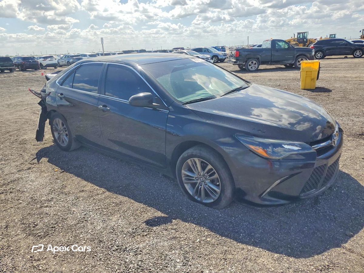 Toyota Camry 2017