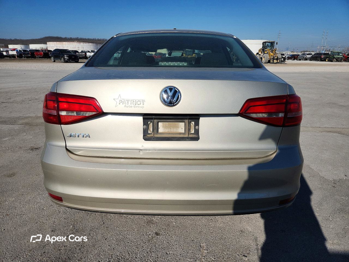 Volkswagen Jetta 2015