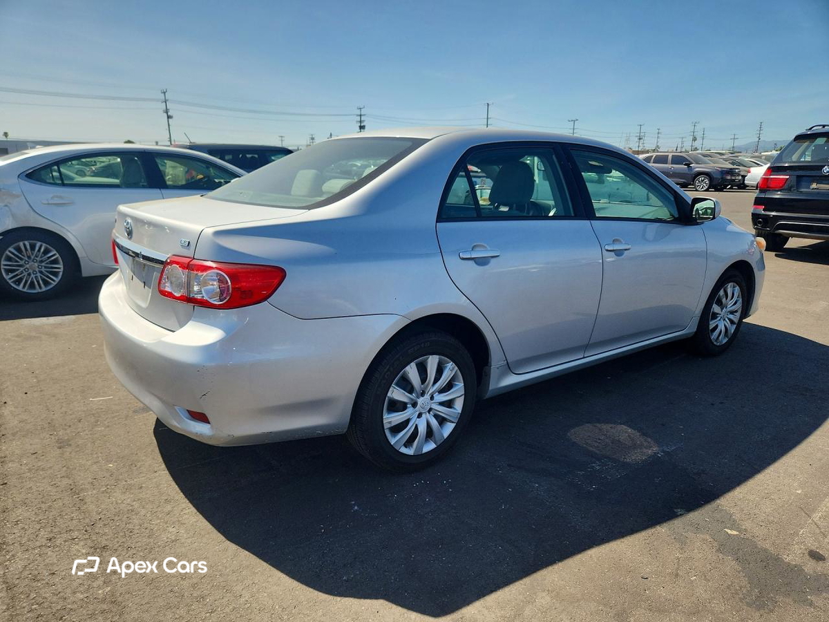 Toyota Corolla 2012
