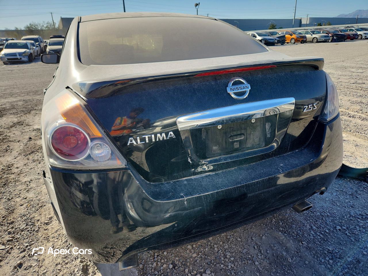Nissan Altima 2012