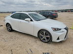 Lexus IS 2019
