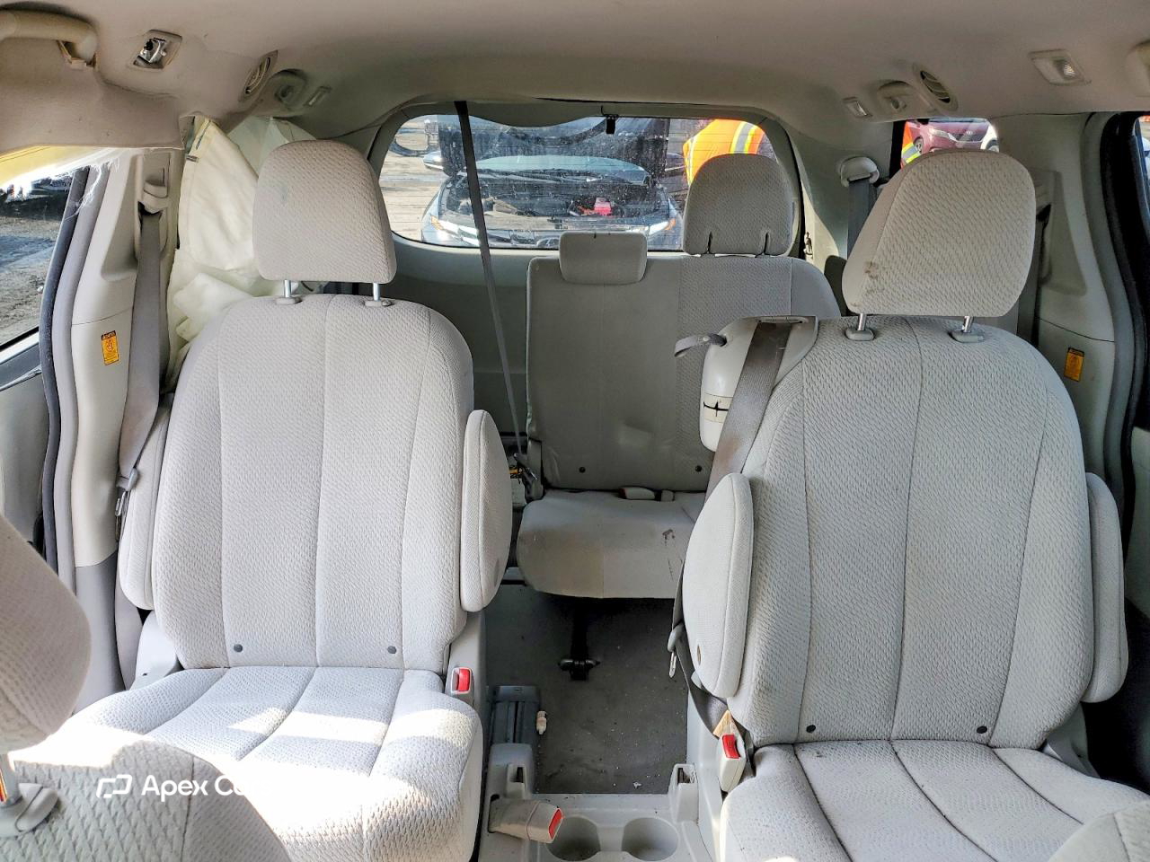 Toyota Sienna 2011