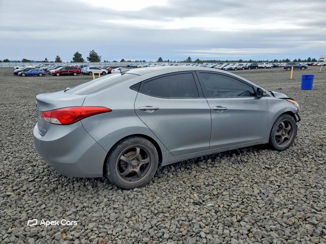 Hyundai Elantra 2012