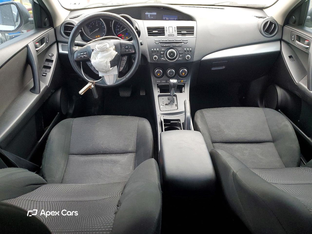 Mazda 3 2013