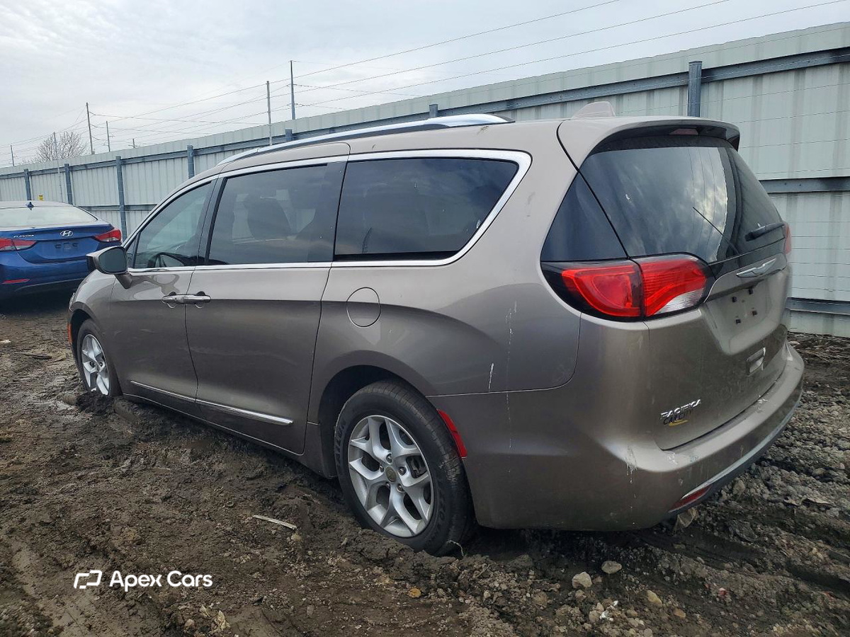 Chrysler Pacifica 2017