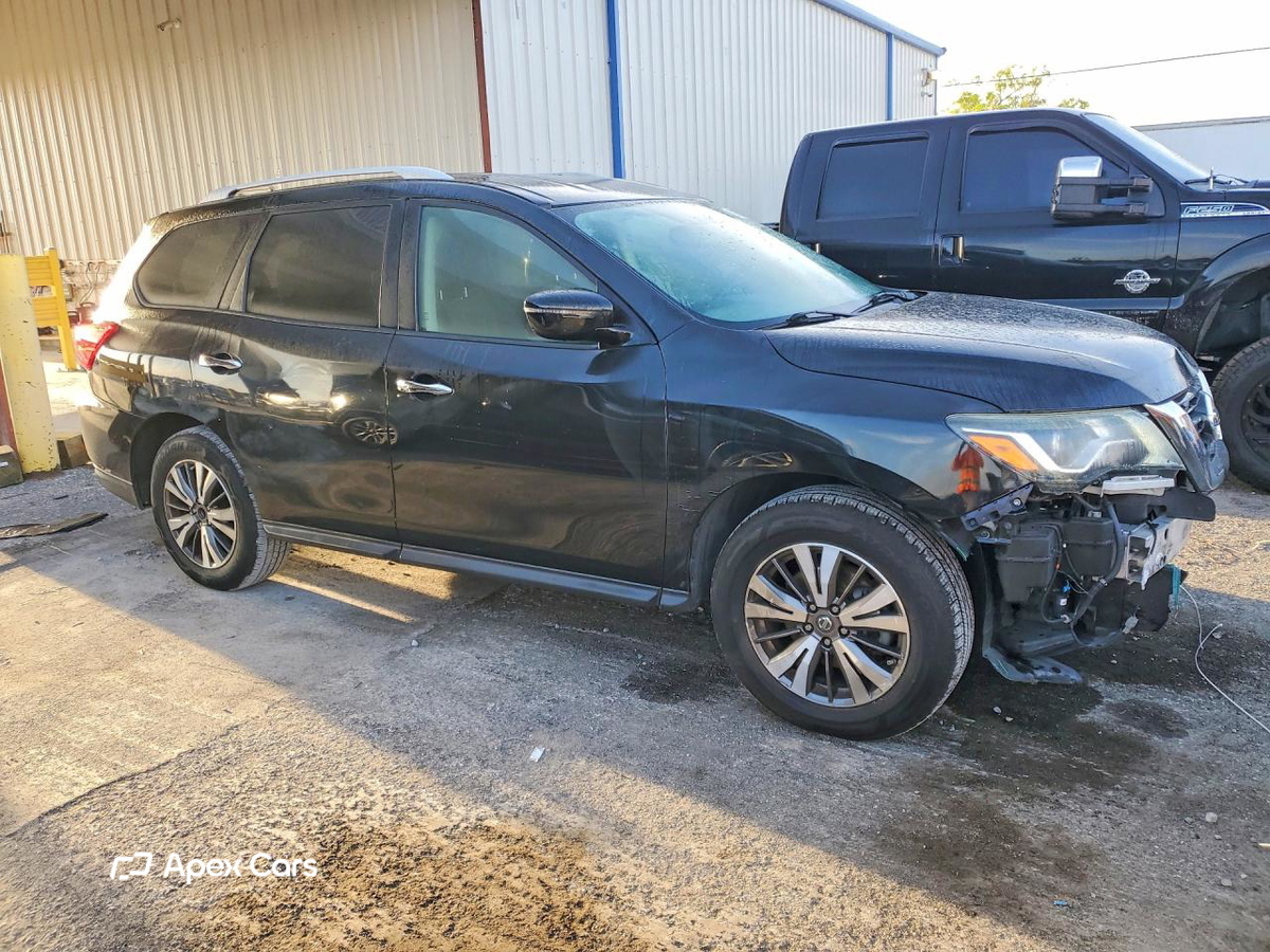 Nissan Pathfinder 2017