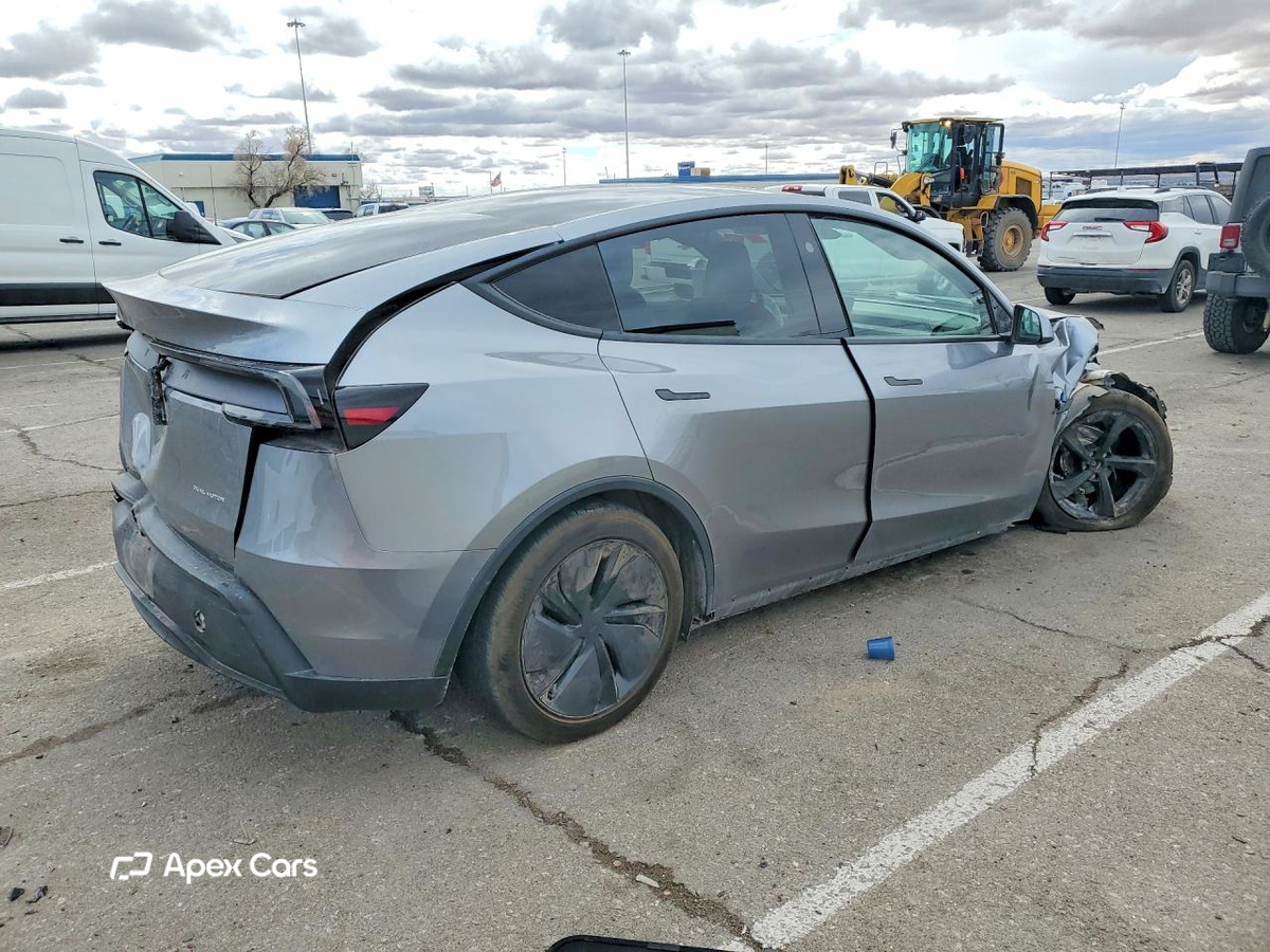 Tesla Model Y 2026