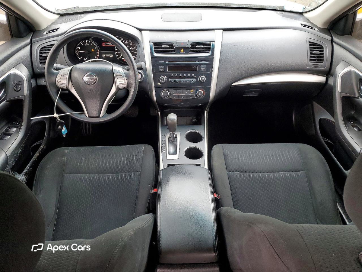 Nissan Altima 2015