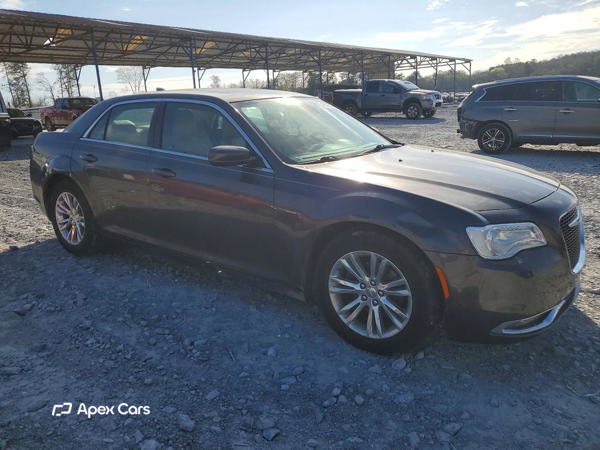Chrysler 300 2017