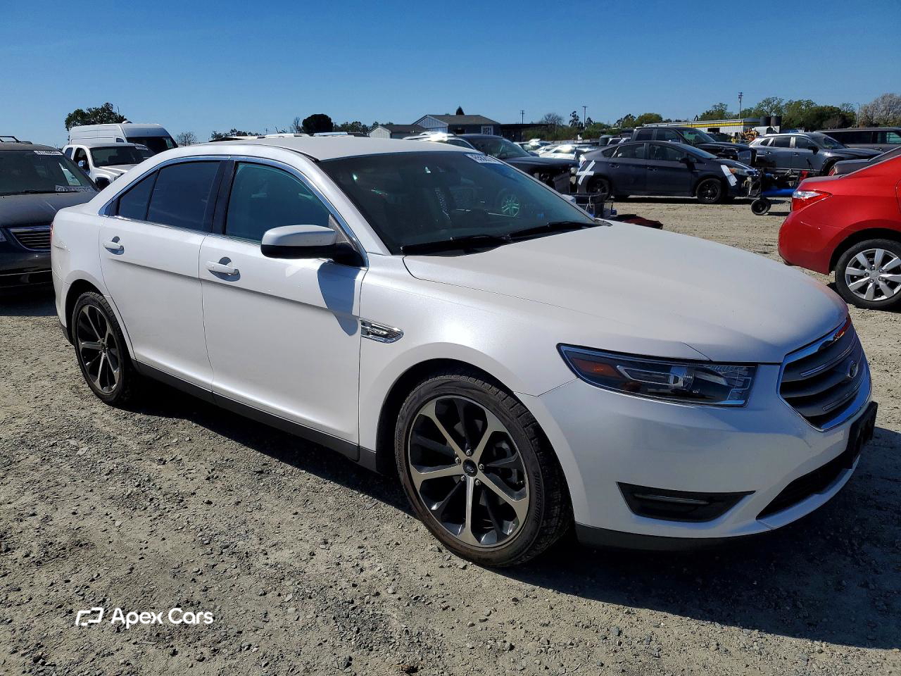 Ford Taurus 2016