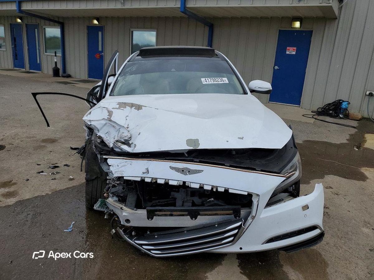 Hyundai Genesis 2015