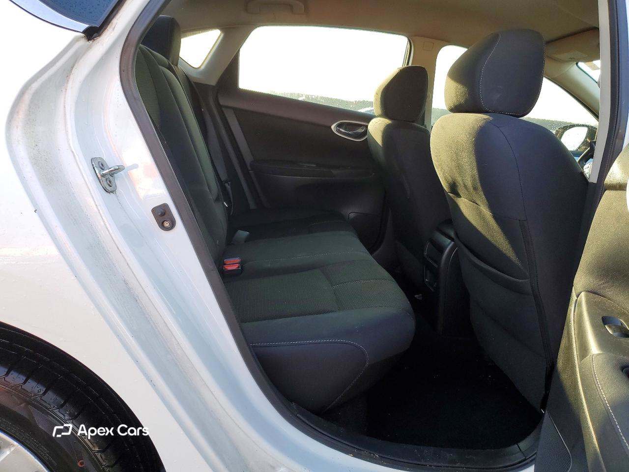 Nissan Sentra 2015