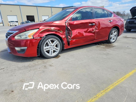 Nissan Altima 2013 - Image 1 of 12