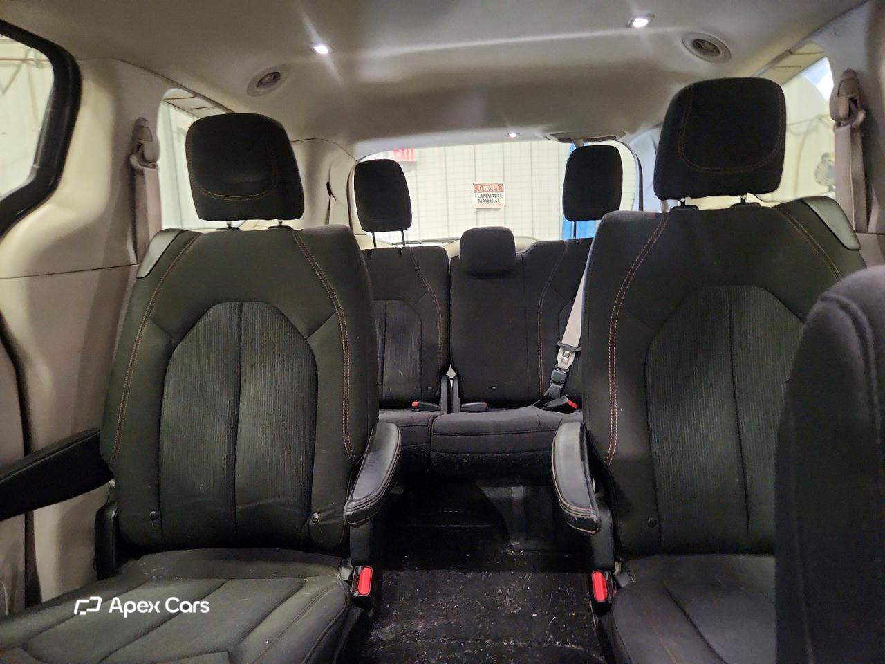Chrysler Pacifica 2017
