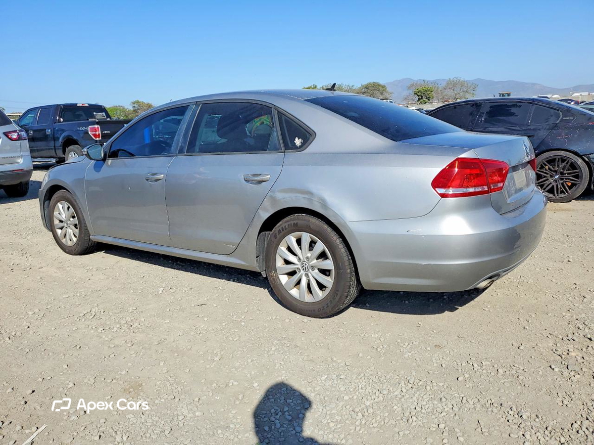 Volkswagen Passat 2012