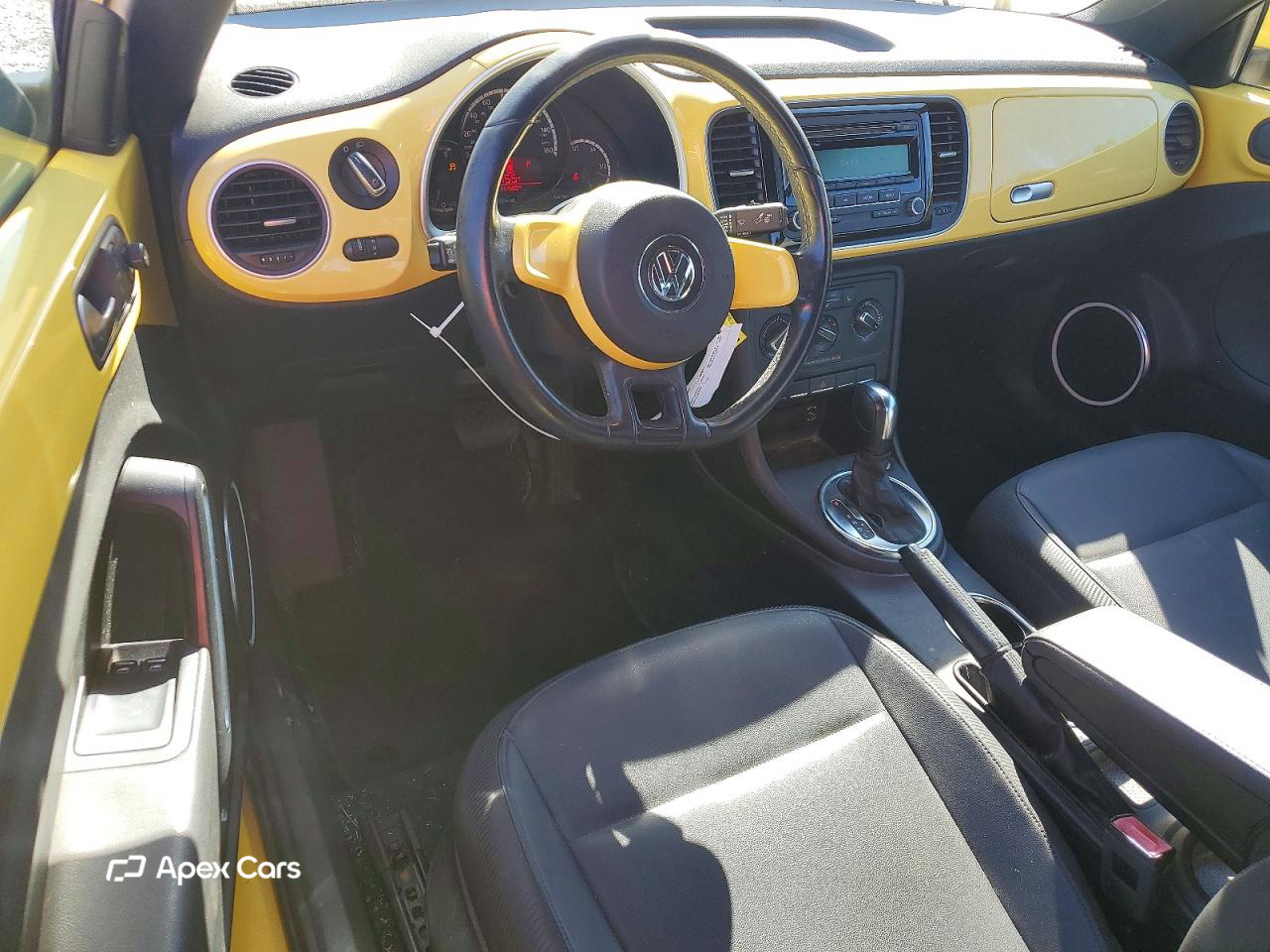 Volkswagen Beetle 2013
