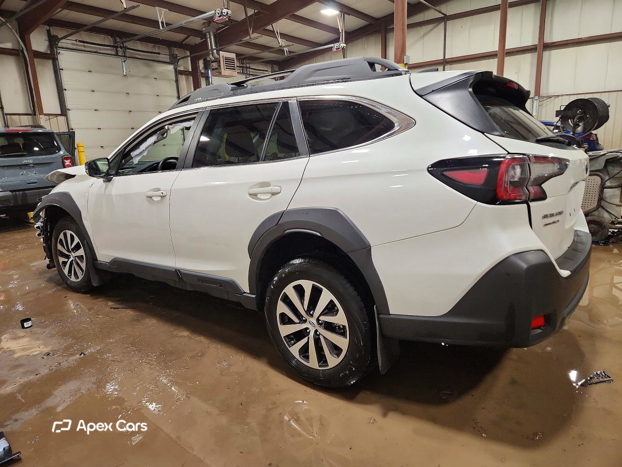Subaru Outback 2025