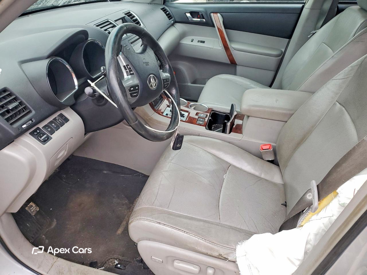 Toyota Highlander 2011