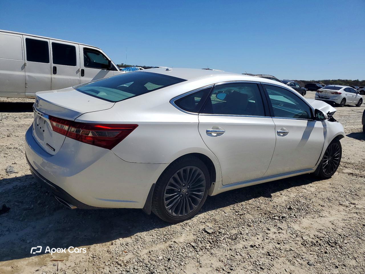 Toyota Avalon 2016