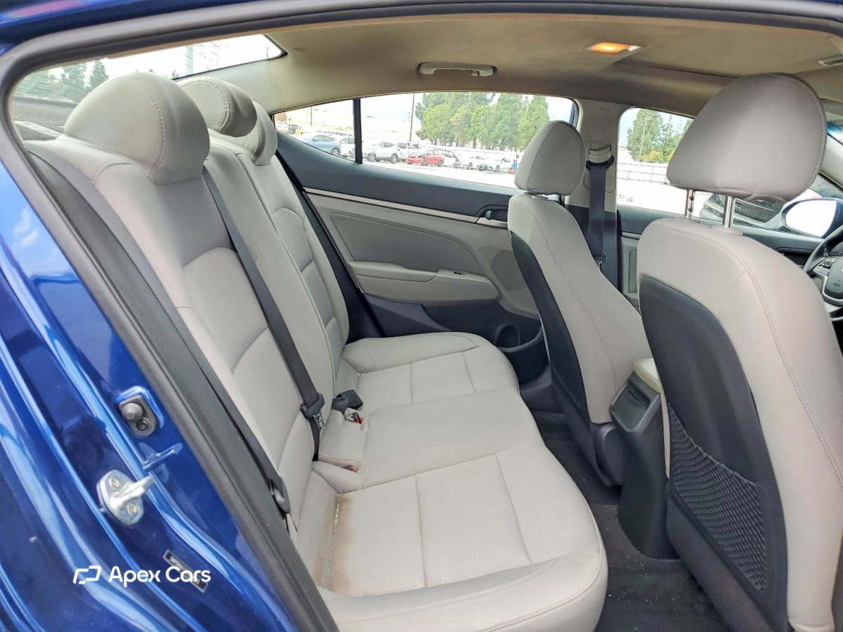 Hyundai Elantra 2018
