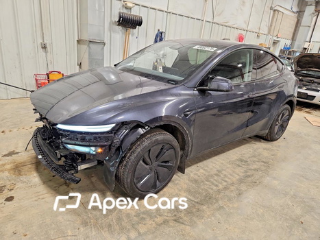 Tesla Model Y 2026 - Zdjęcie 1 z 13