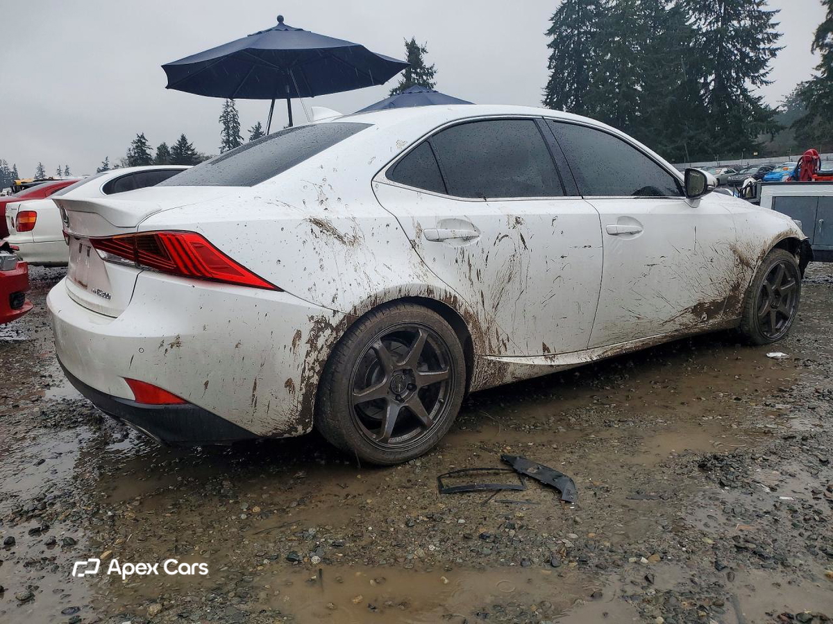 Lexus IS 2017
