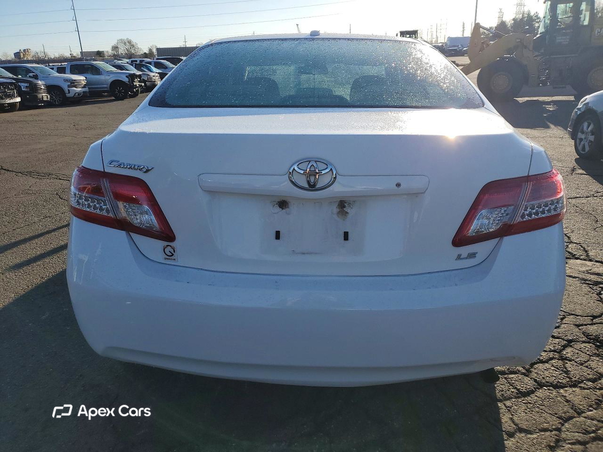 Toyota Camry 2010