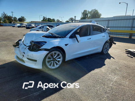 Tesla Model 3 2022 - Image 1 of 5