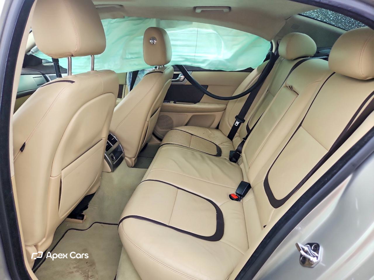 Jaguar XF 2013