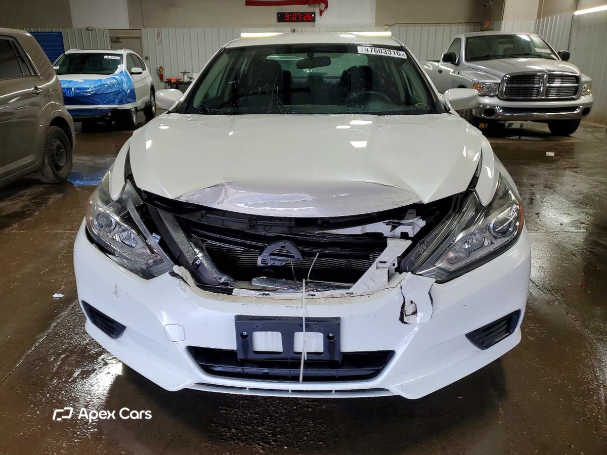 Nissan Altima 2016
