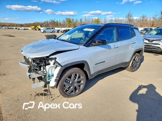 Jeep Compass 2026 - Image 1 of 13