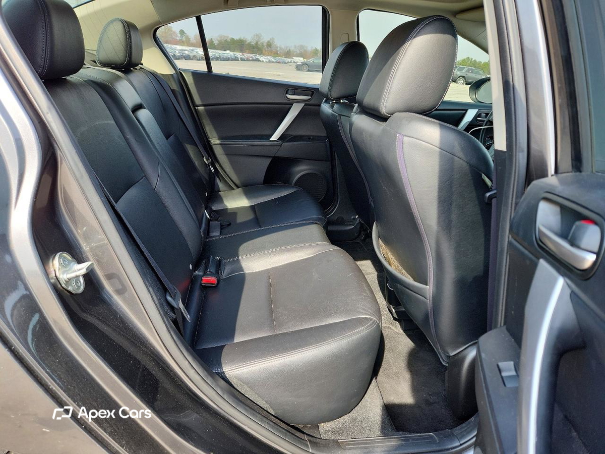 Mazda 3 2012