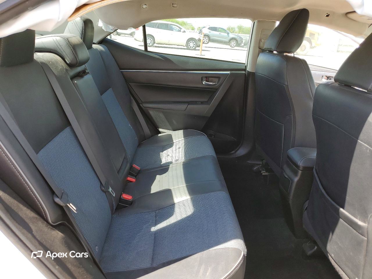 Toyota Corolla 2015