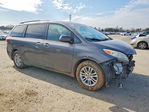 Toyota Sienna 2015