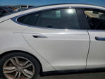 Tesla Model S 2014