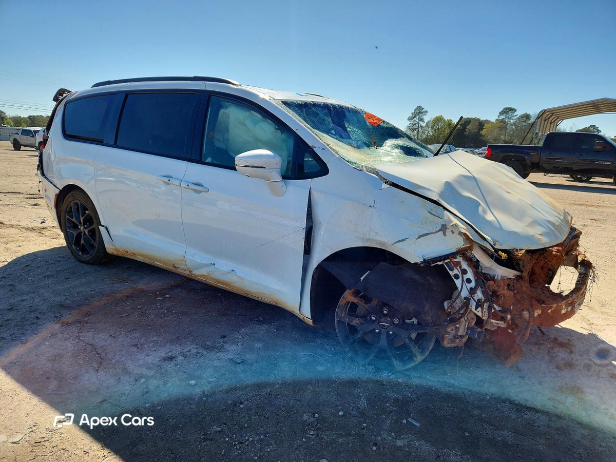 Chrysler Pacifica 2022