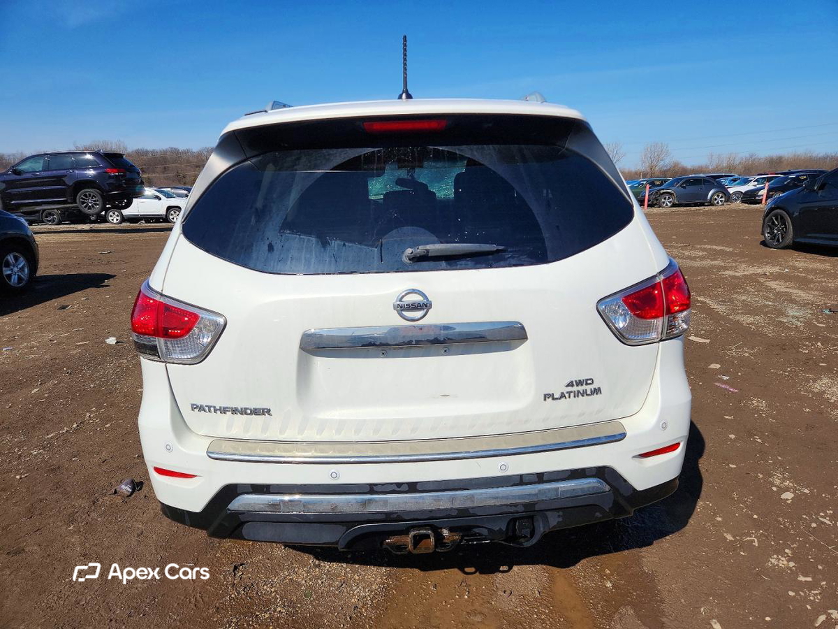 Nissan Pathfinder 2014