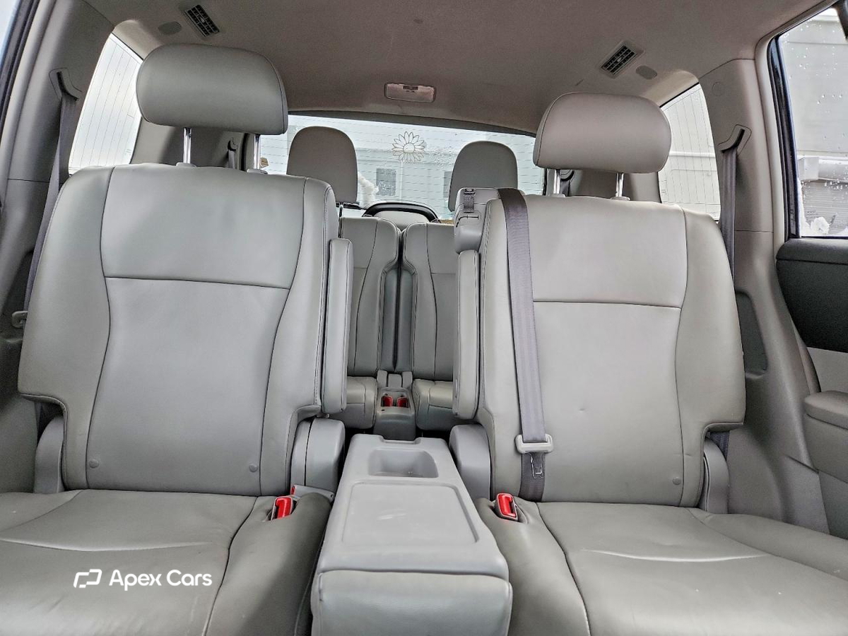 Toyota Highlander 2013