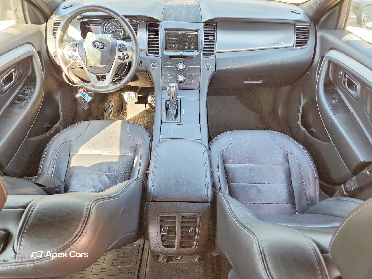 Ford Taurus 2015